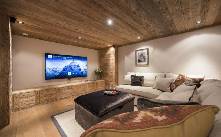 The Alpine Estate, Verbier, Lounge 10